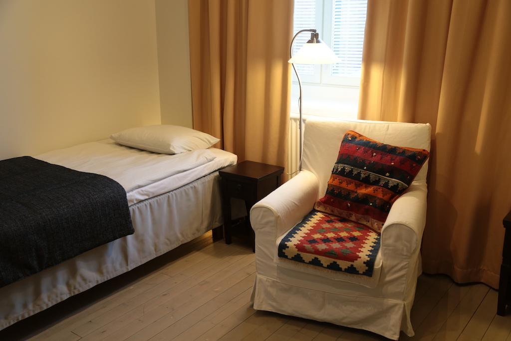 Hotelli Ville Apartment Tampere Ngoại thất bức ảnh